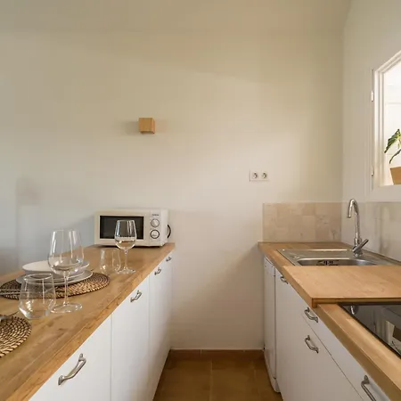 בית נופש Tunos 83