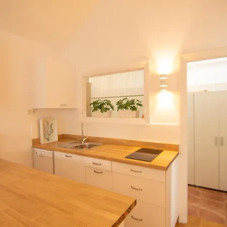 Holiday home Tunos 83