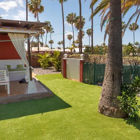 Casa de Férias Tunos 83 *