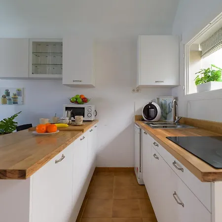 Holiday home Tunos 83 *