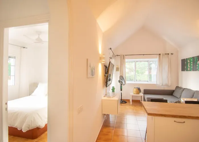 Casa vacanze Tunos 83 *